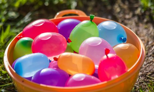 Play water balloon volleyball during your Little Passports summer games